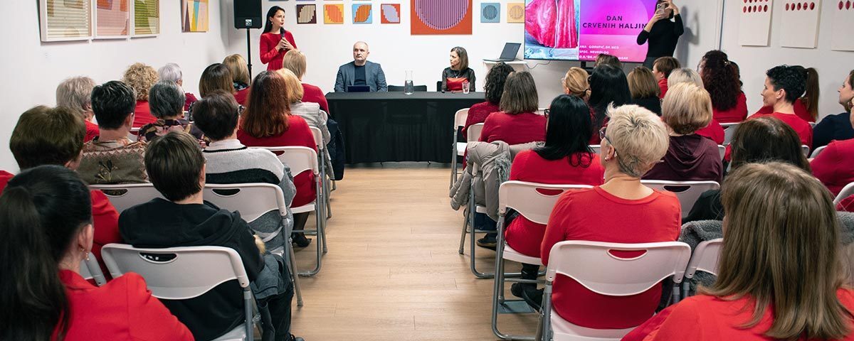 Dan crvenih haljina!